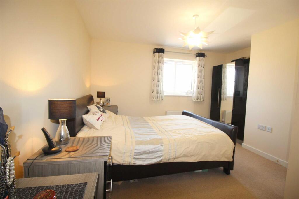 Additional image 2 of Hollington House, Redditch