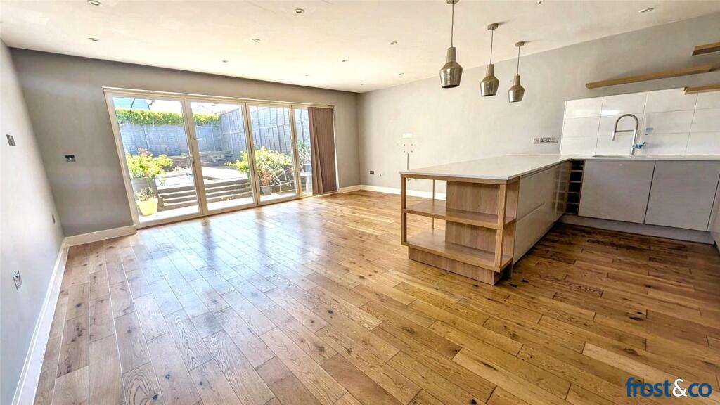 House in Poole, Upper Parkstone - View 2
