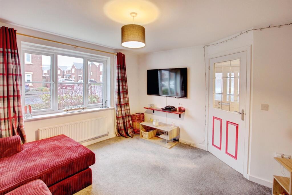 Parkinson Crescent, Sherburn Village, Durham, DH6 photo 2