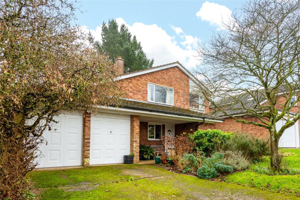 Main image of property: Park Hill, Toddington, Dunstable, Bedfordshire, LU5