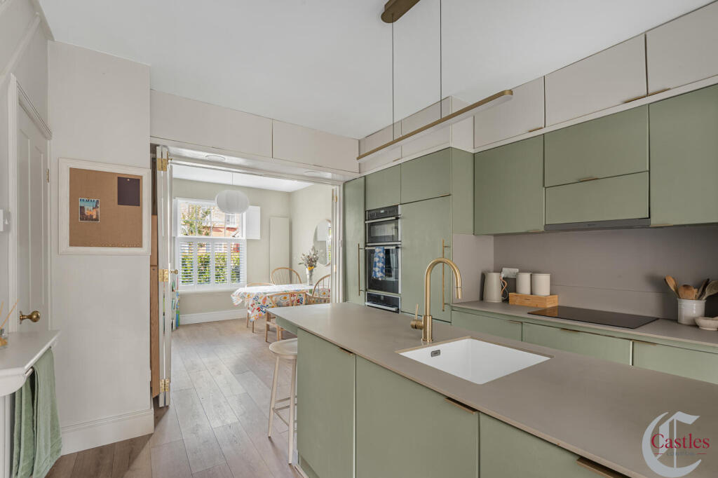 House in London - View 4