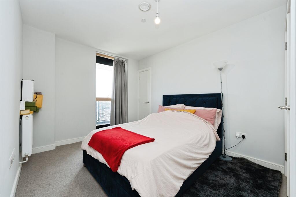 Apartment in London - View 4