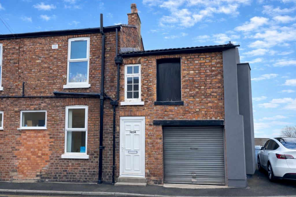 Main image of property: Stockport Road, Altrincham, Greater Manchester, WA15