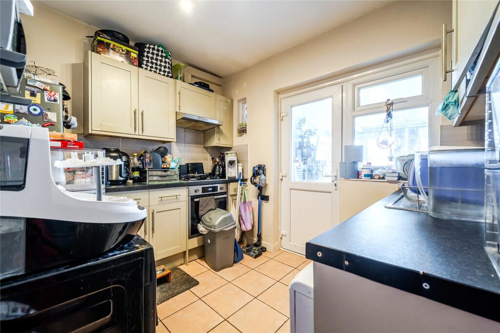 House in London - View 5