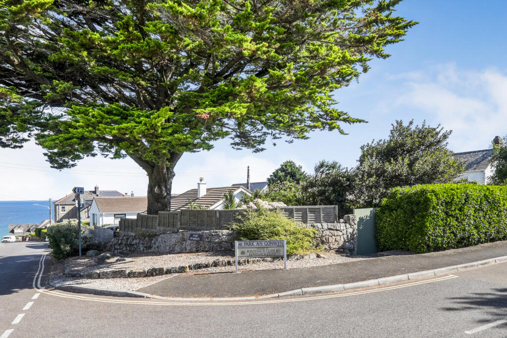 House in St Ives, Cornwall - More