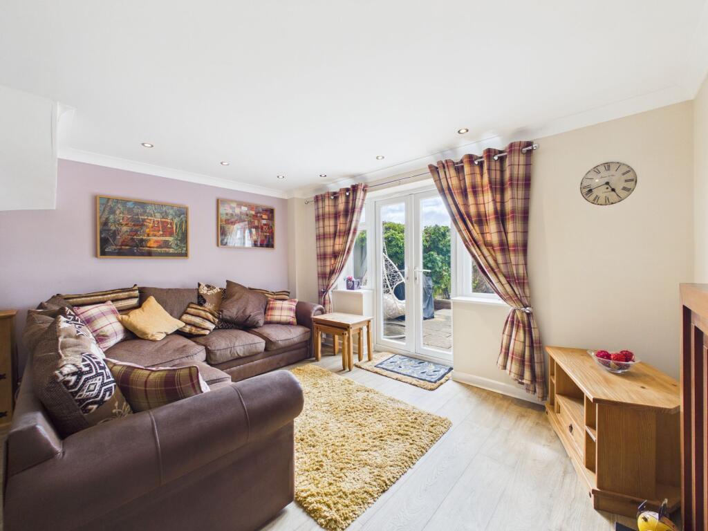House in Nottingham, Woodthorpe - View 2