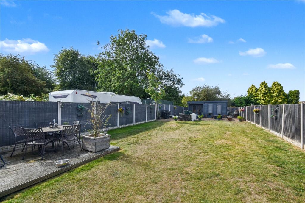 Main image of property: Leeds Road, Kippax, Leeds, West Yorkshire