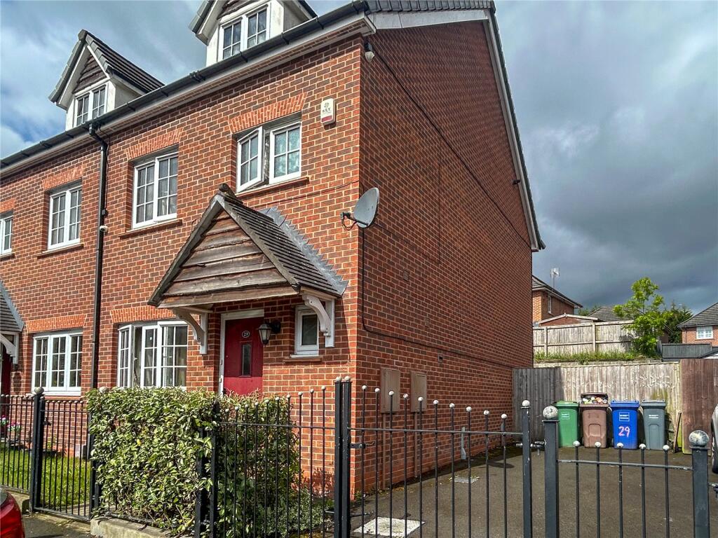 Main image of property: Faversham Street, Manchester, Greater Manchester, M40