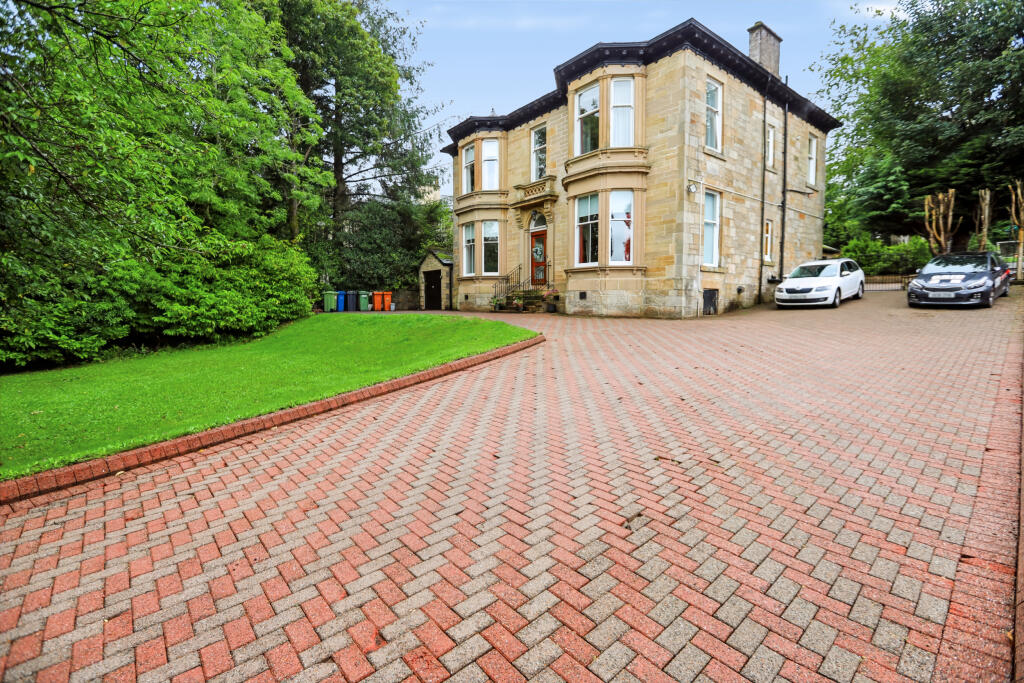 Apartment in Lenzie, Barleybank - View 4