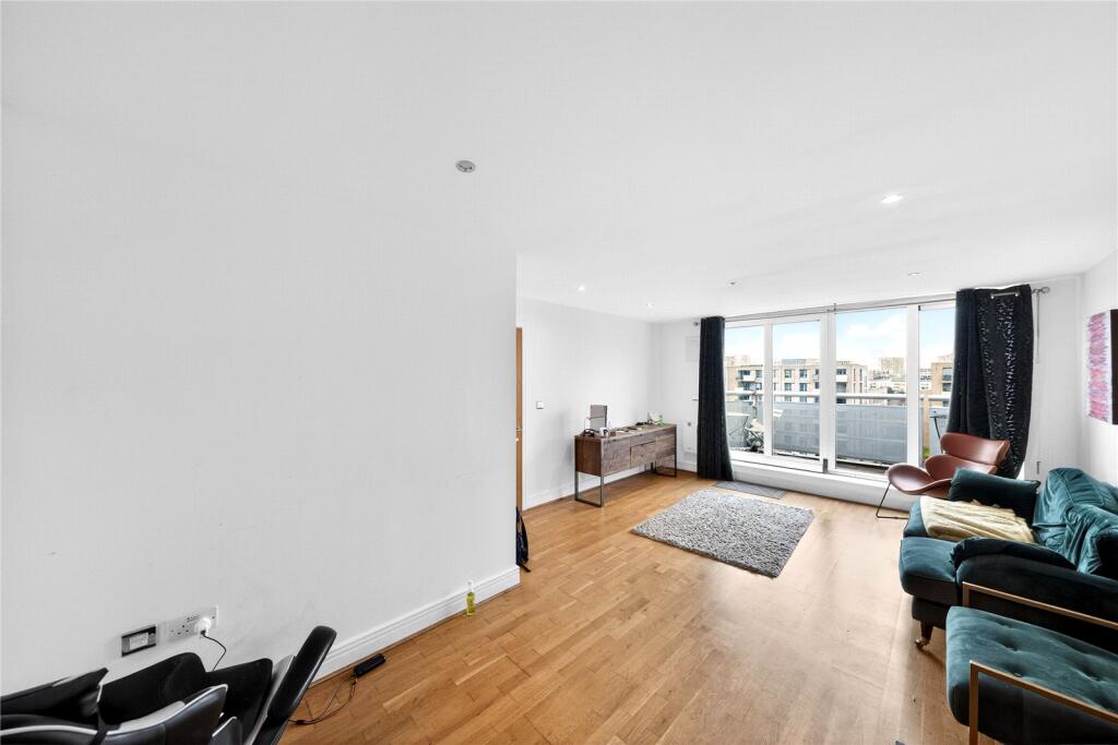 Main image of property: Wards Wharf Approach, London, E16