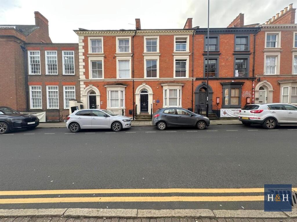 Main image of property: DERNGATE, TOWN CENTRE - NN1