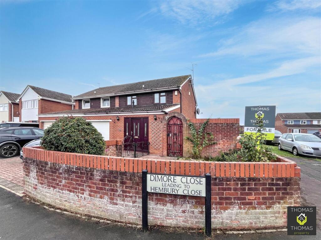 House in Stroud, Hardwicke Green, Hardwicke