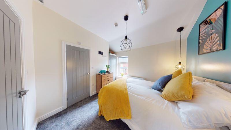 Main image of property: Double En-suite Room, Kelvin Gardens, Dunston, Gateshead