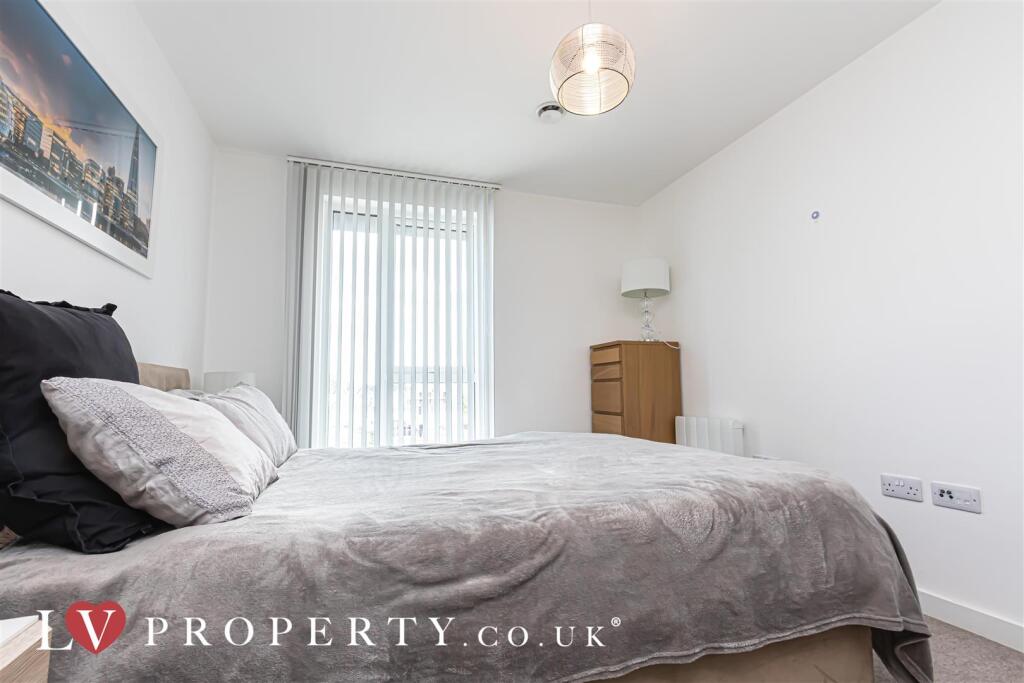 Apartment in Birmingham - View 5