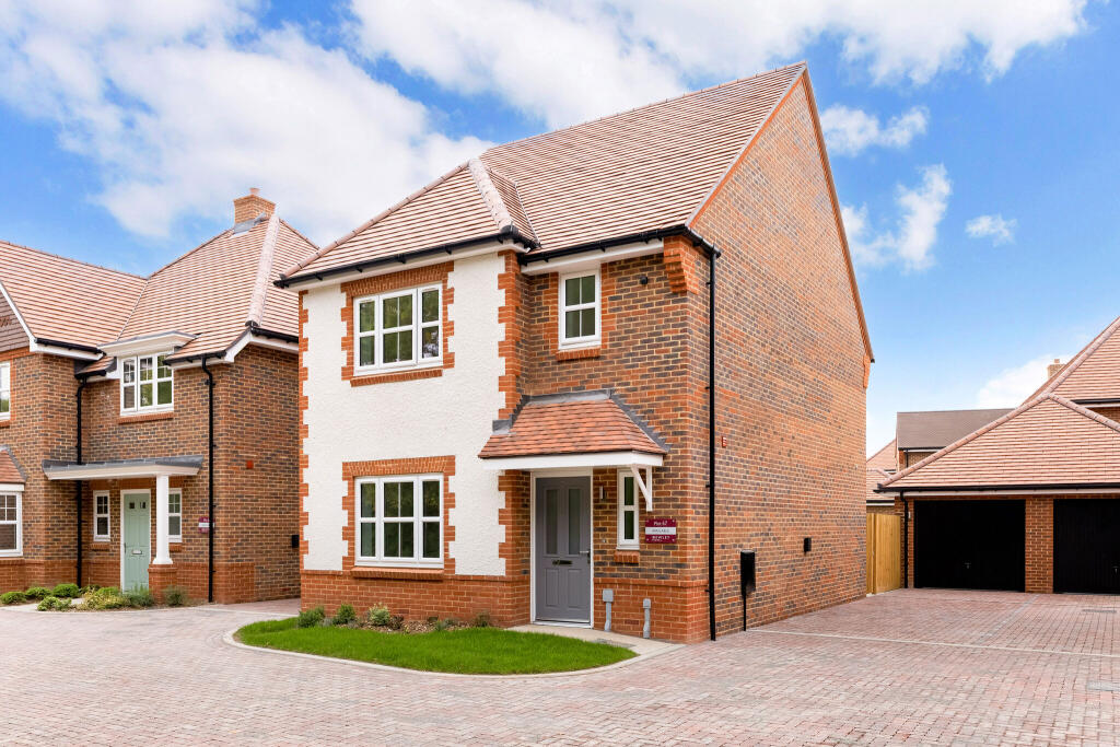 Main image of property: The Oaks at Willow Fields, Alfold, Cranleigh, GU6