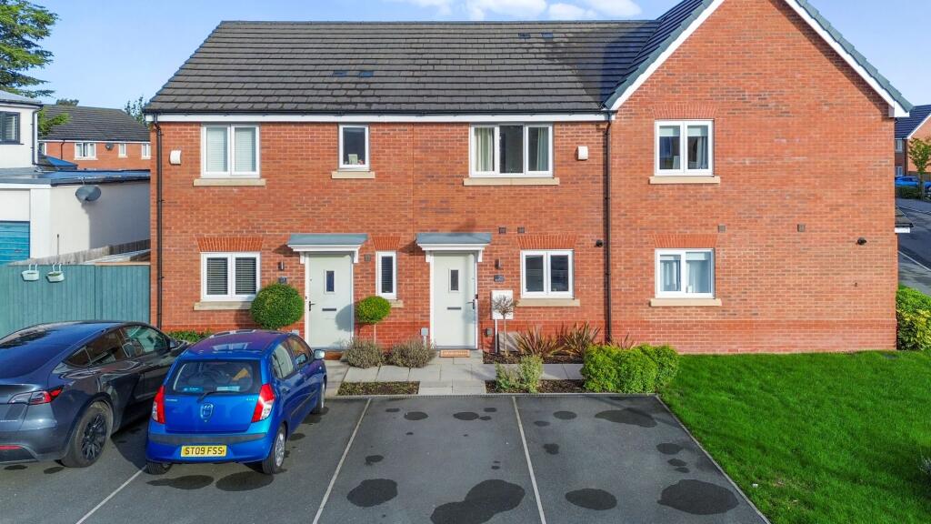 2-bed terraced on Bettison Avenue, Leigh, WN7, £200,000