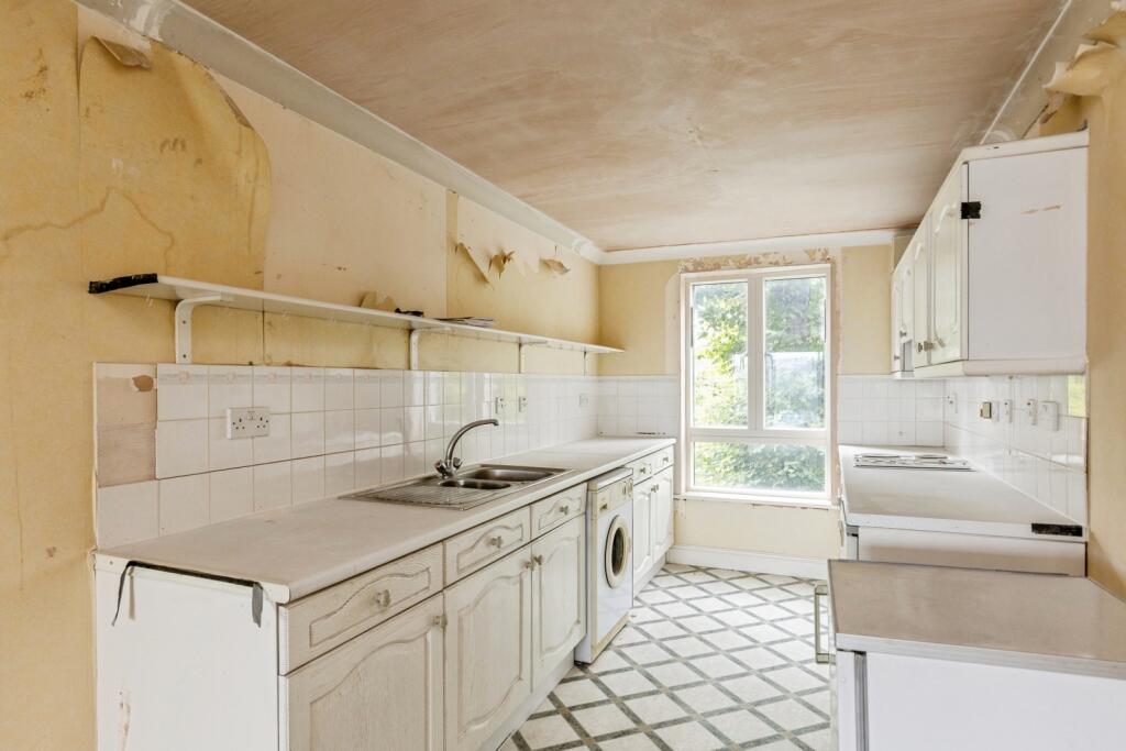 Apartment in Bristol - View 4