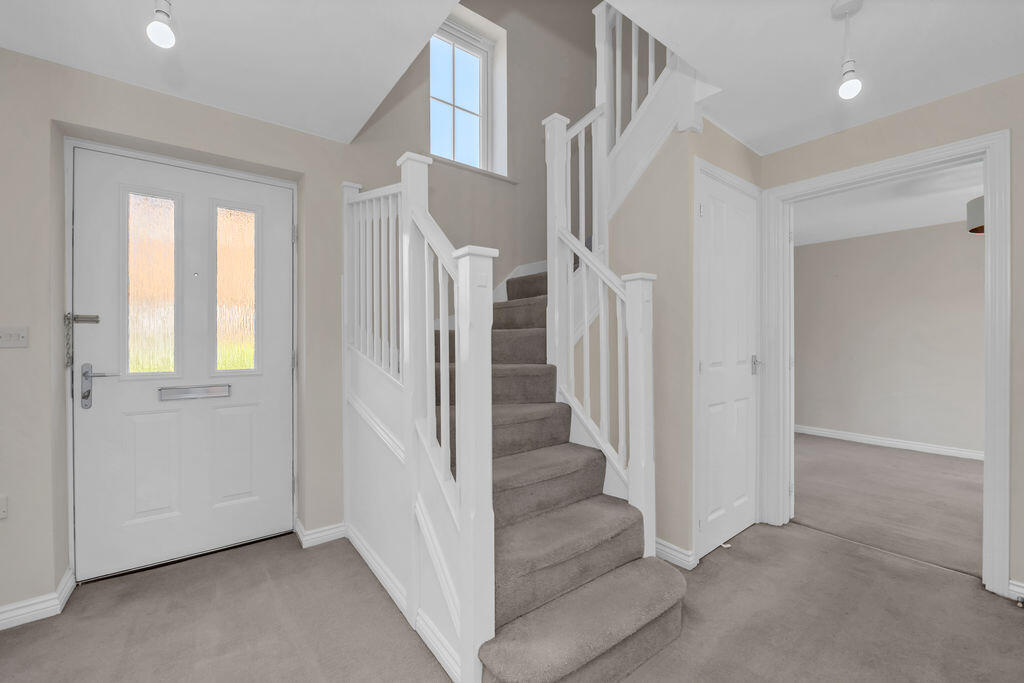 House in West Suffolk, Moreton Hall, Bury St Edmunds - View 2