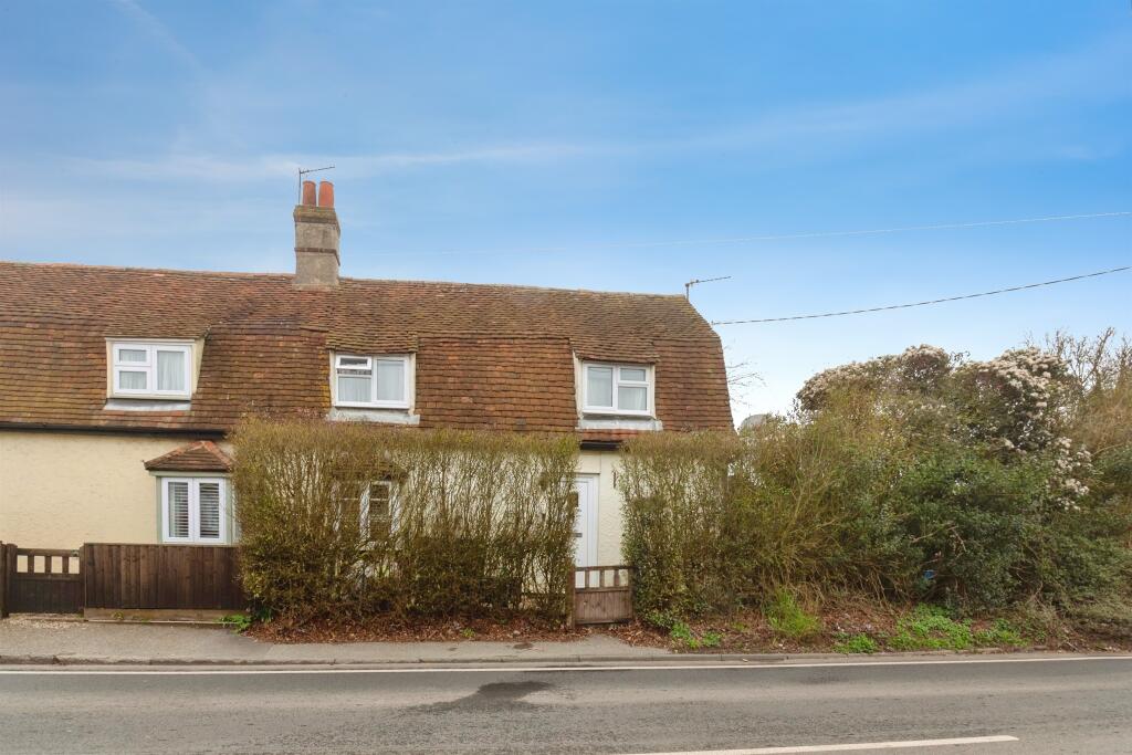 Main image of property: Panfield Lane, BRAINTREE