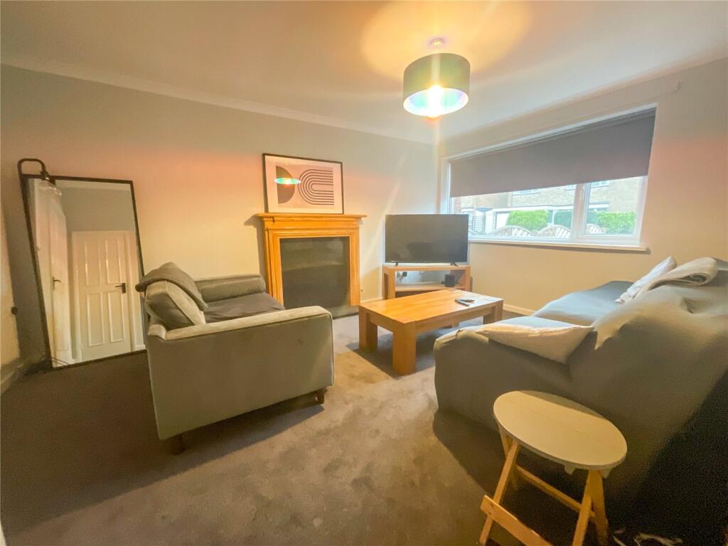 House in Tamworth, Staffordshire - View 5