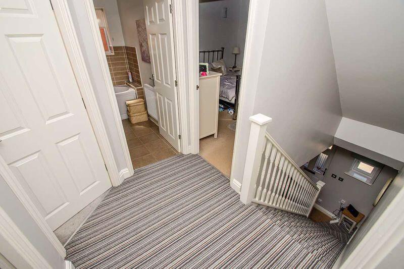 House in Walsall, West Midlands - More