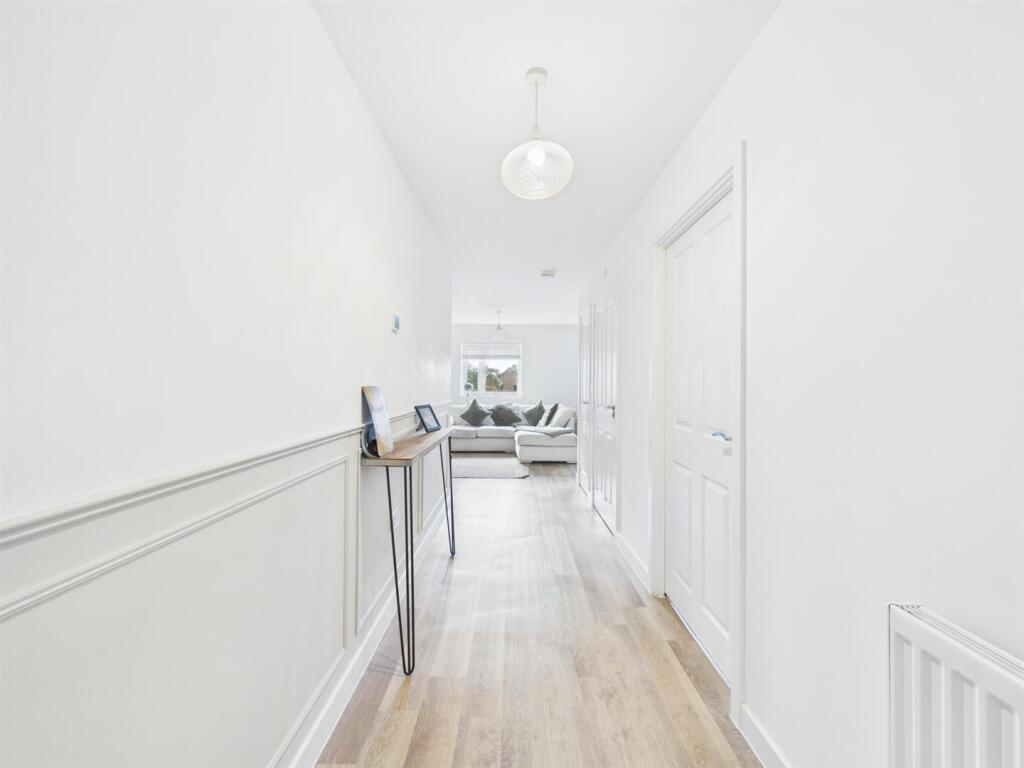 Apartment in Derby, Allestree - View 5
