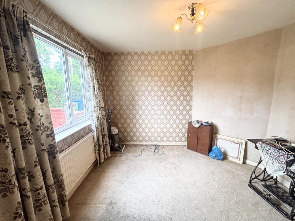 Falkland Avenue, Rochdale, Greater Manchester, OL11 photo 5