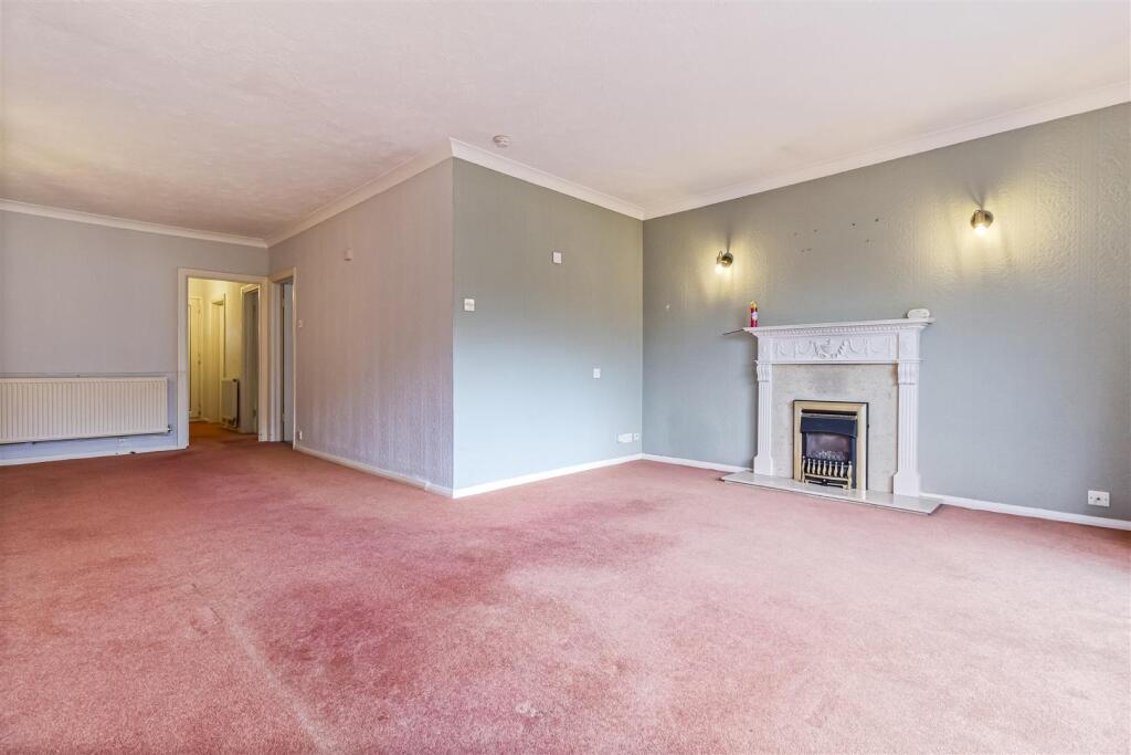 Harwood Avenue, Goring-By-Sea, Worthing photo 3