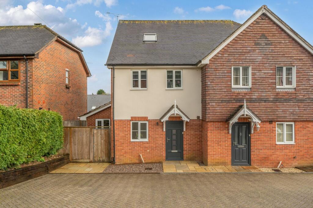 Main image of property: The Pastures, Kings Worthy, SO23