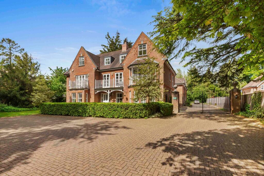 Main image of property: Amersham Road, Fairlawns Amersham Road, HP13