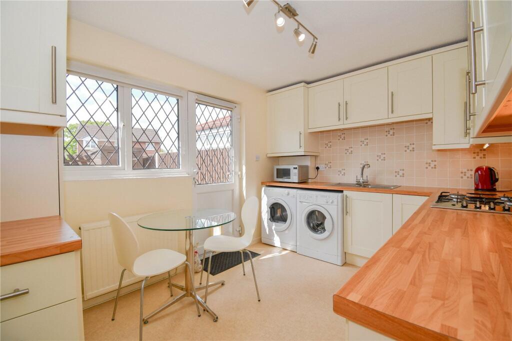 House in Ellesmere Port, Westwood Park - View 4