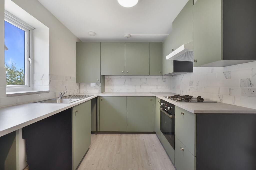 Apartment in London - View 4