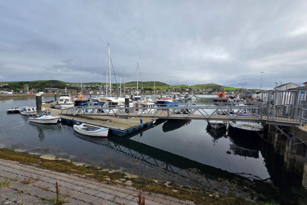 Apartment in Paisley, Argyll and Bute - More