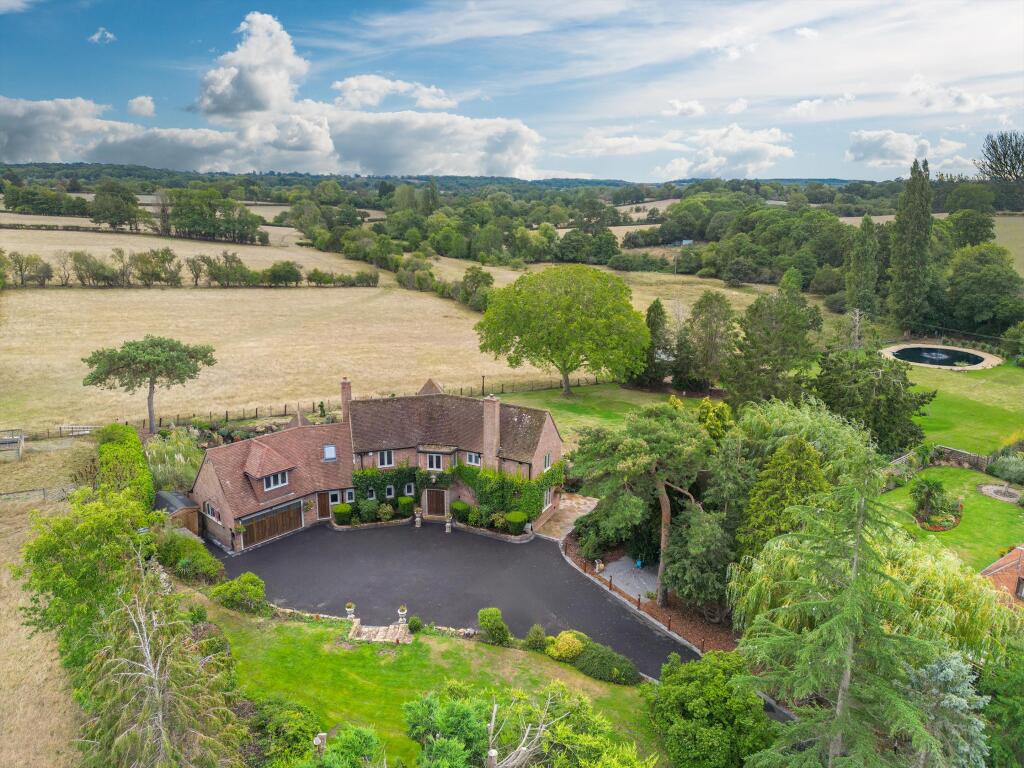 House in Warwick, Rowington - View 2