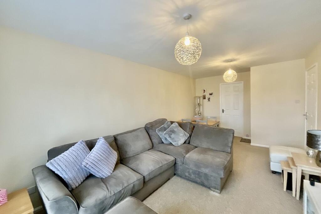 Grassdale View, Sheffield, S12 4LZ photo 3