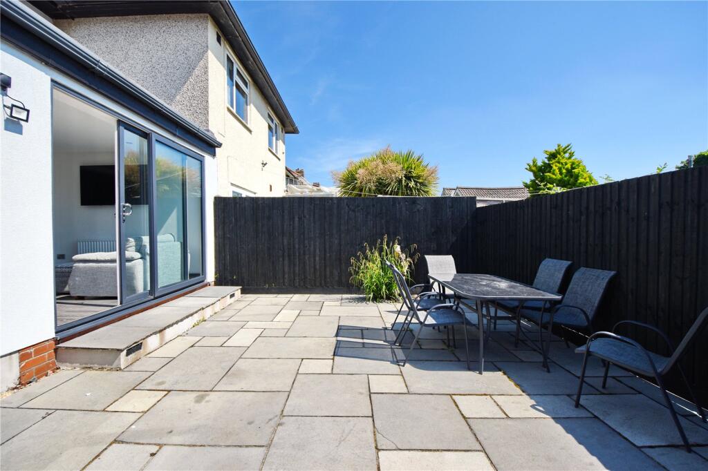 1 bedroom semi-detached house for rent