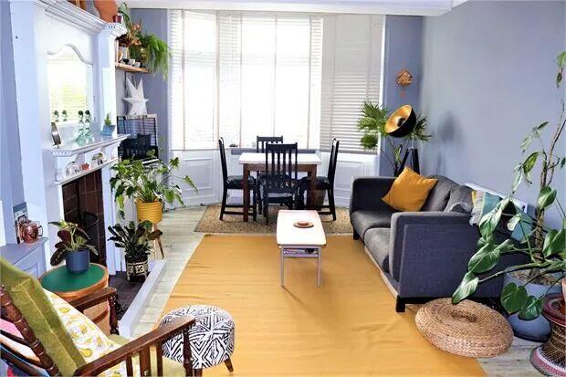 Apartment in Southend-on-Sea - View 4