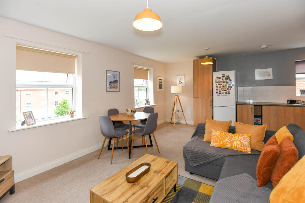 Apartment in Trowbridge - View 2
