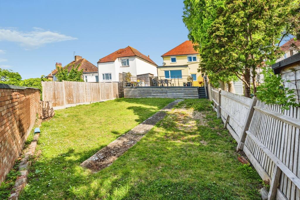 Rotunda Road, EASTBOURNE photo 4