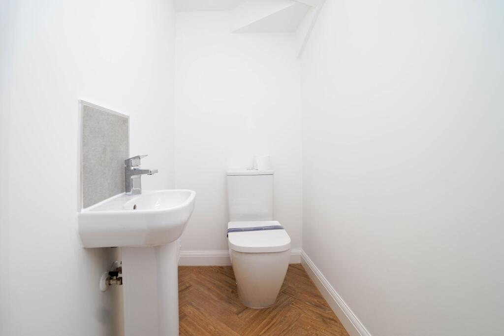 Additional image 8 of Swallow Drive, Hampton-In-Arden, B92