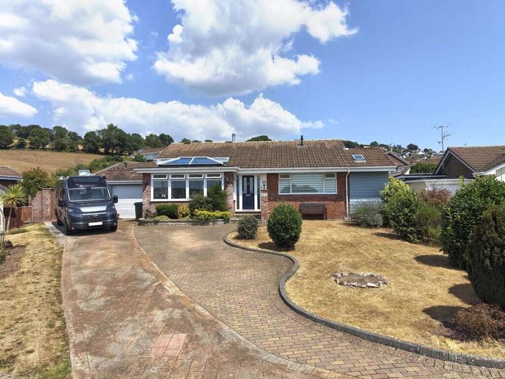 Main image of property: Grange Park, Bishopsteignton, TQ14