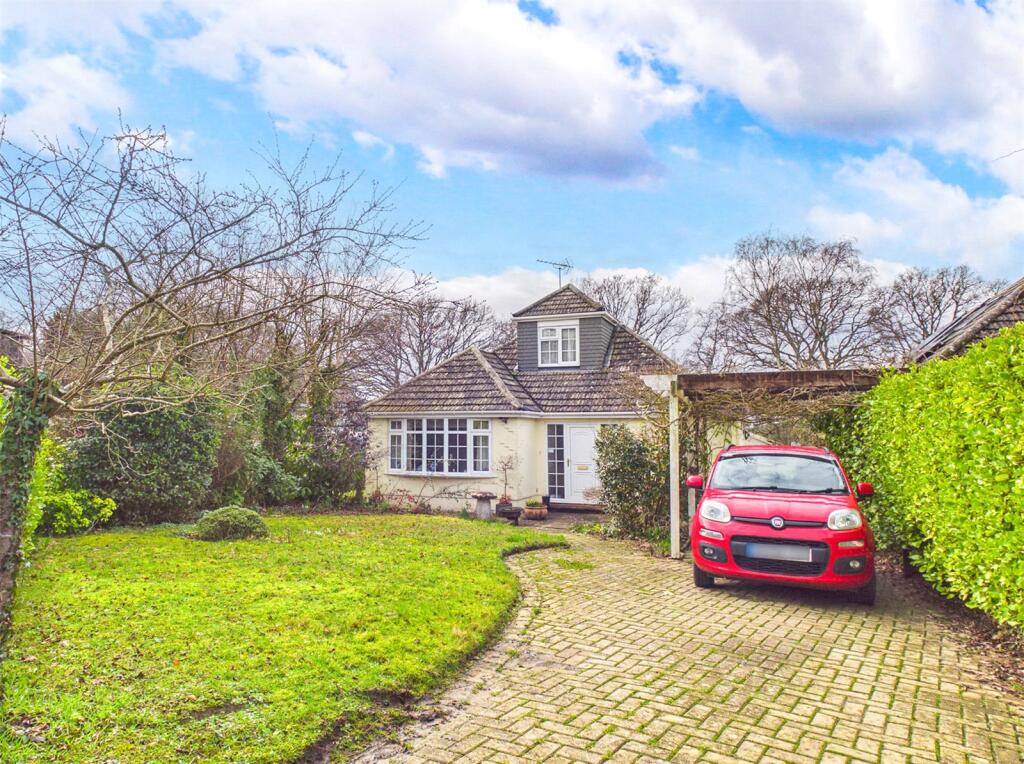 Main image of property: Poplar Close, Bransgore, Christchurch, Dorset, BH23