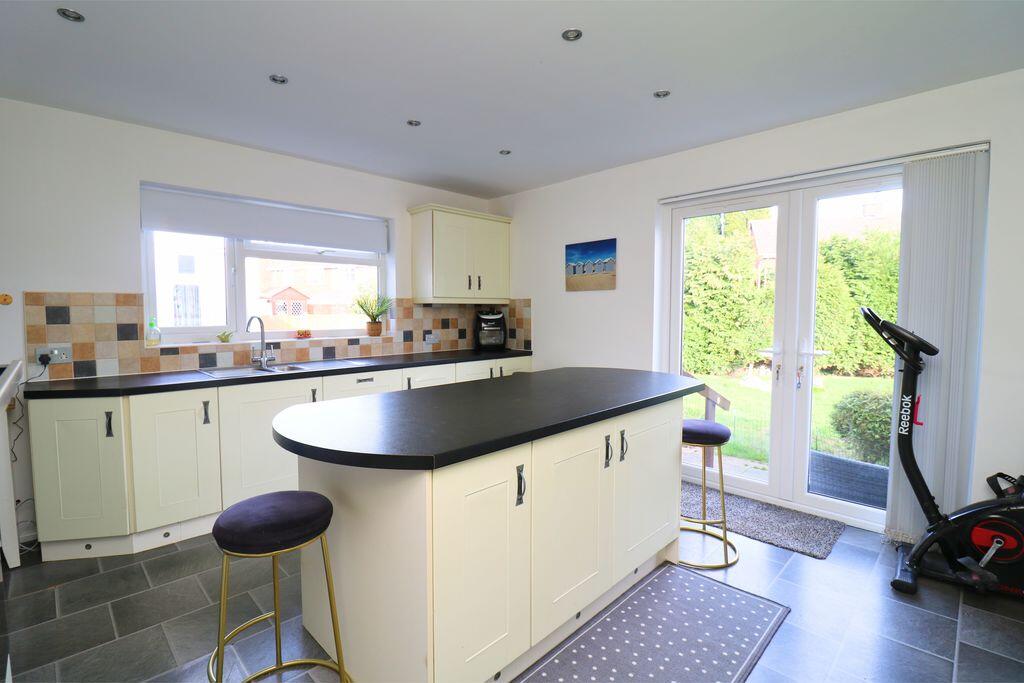 House in Walsall, West Midlands - View 3