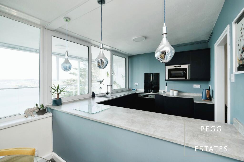 Apartment in Torquay - View 5