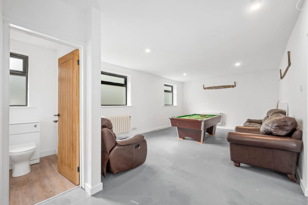 Additional image 37 of Broad Oaks Road, Solihull, B91 1JB