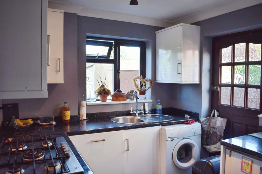 Halstead Road, Kirby Cross, Frinton-on-Sea photo 5