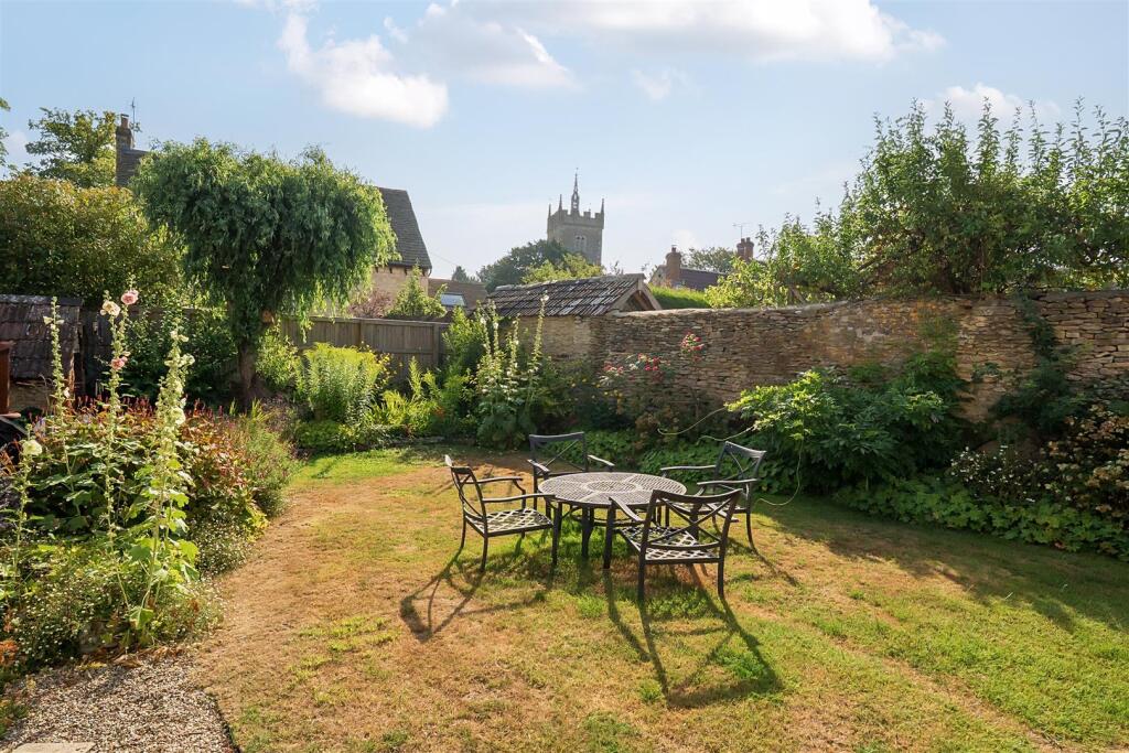 Park Lane, Sutton Benger, Chippenham photo 2