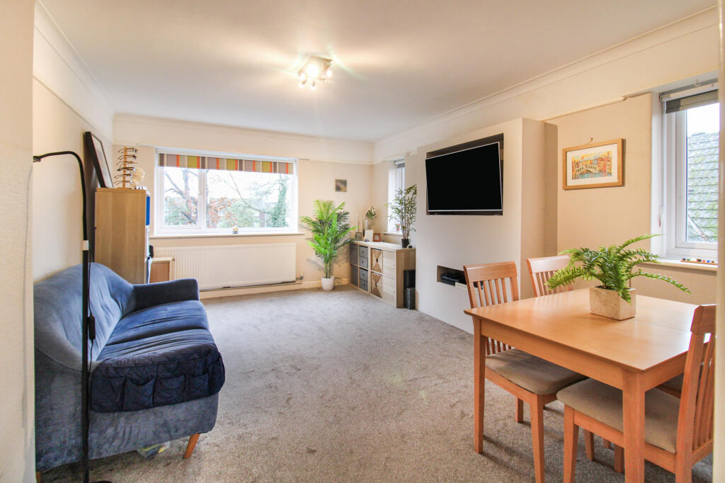 Apartment in Guildford - View 2