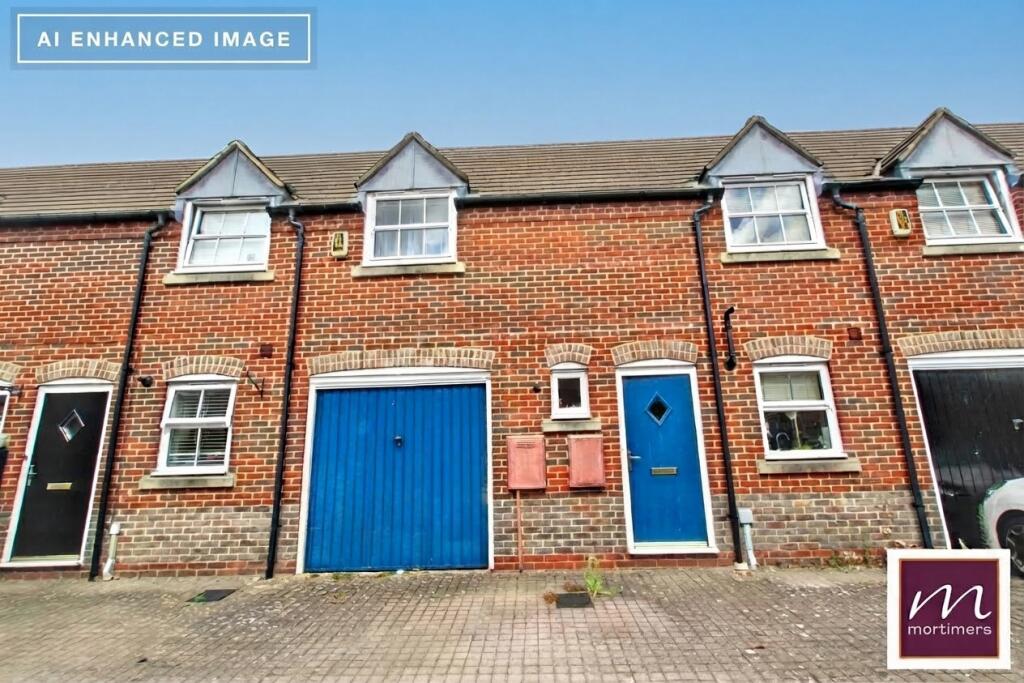 Main image of property: Waterperry Mews, Aylesbury, Buckinghamshire, HP19