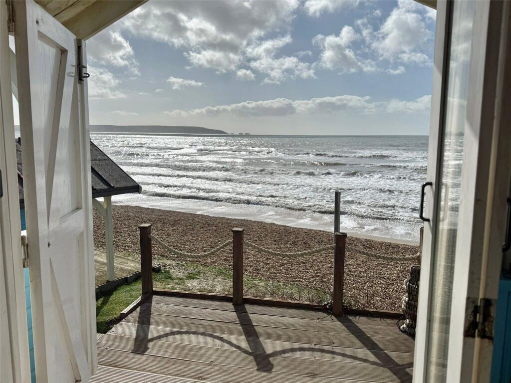 Cliff Road, Milford on Sea, Lymington, Hampshire, SO41 photo 5